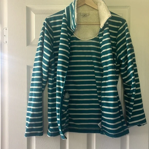 L.L. bean fleece zipped jacket - Picture 7 of 7
